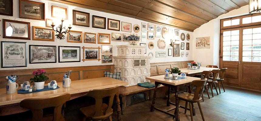 Restaurant/places to eat, Decorative detail