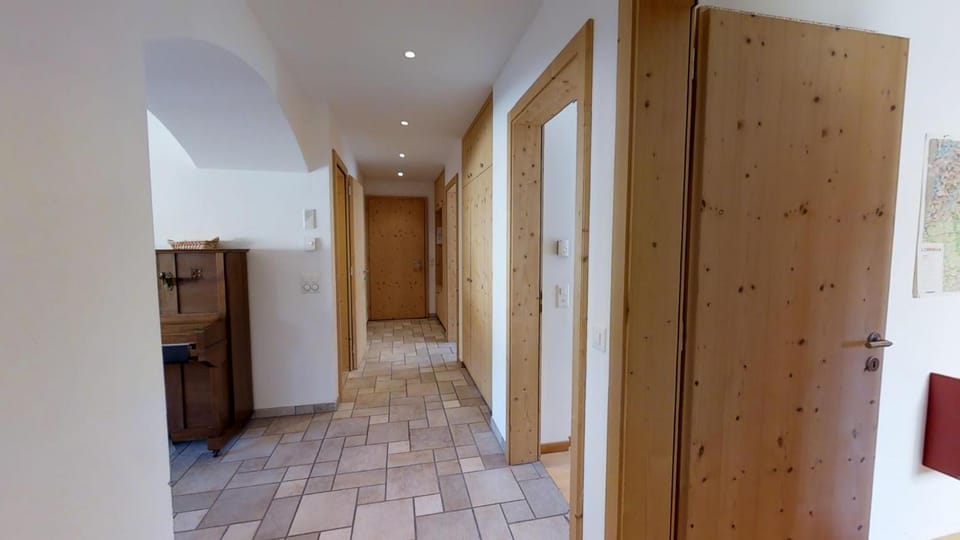 Pavrella Apartment in Samedan