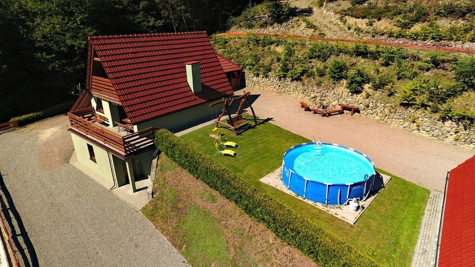 Property building, Facade/entrance, Bird's eye view, Garden view, Pool view