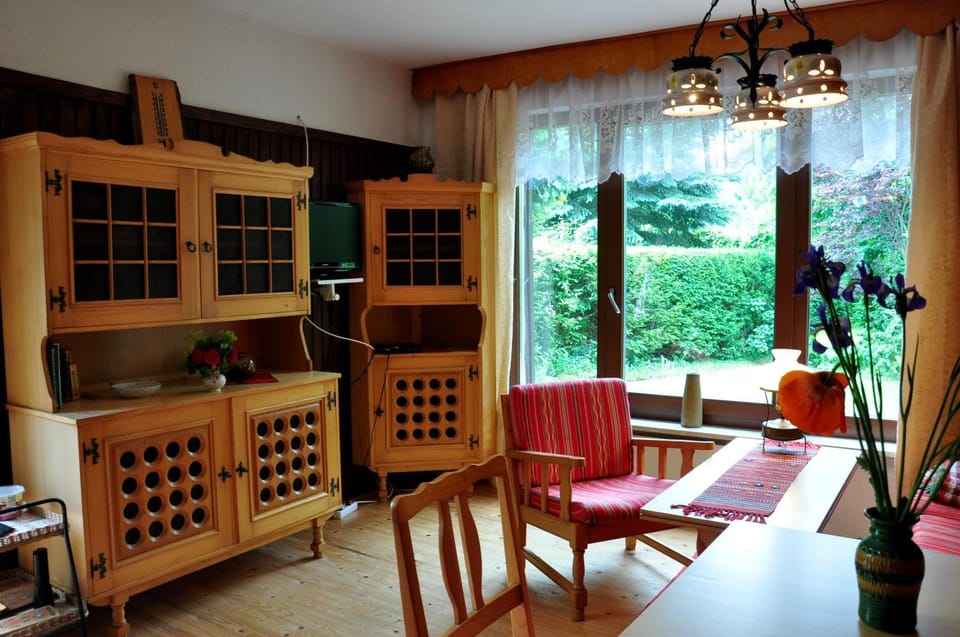 Living room, Family