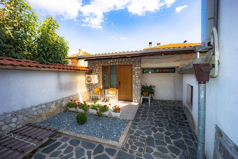 Banya Guest Rooms 23 Bed and Breakfast in Blagoevgrad Province