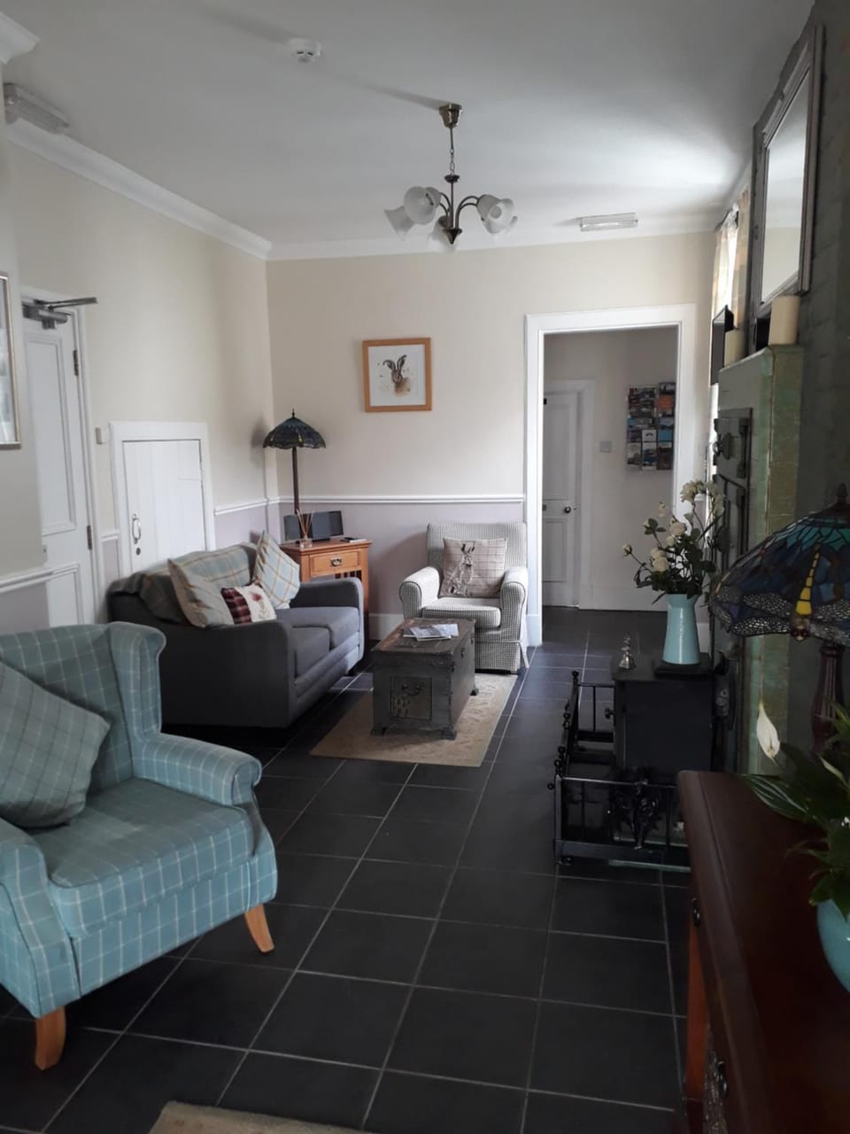 Communal lounge/ TV room