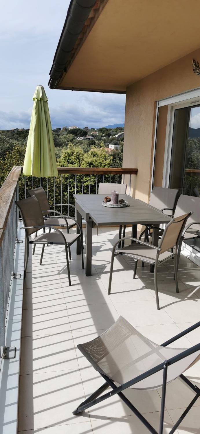 Balcony/Terrace, Balcony/Terrace