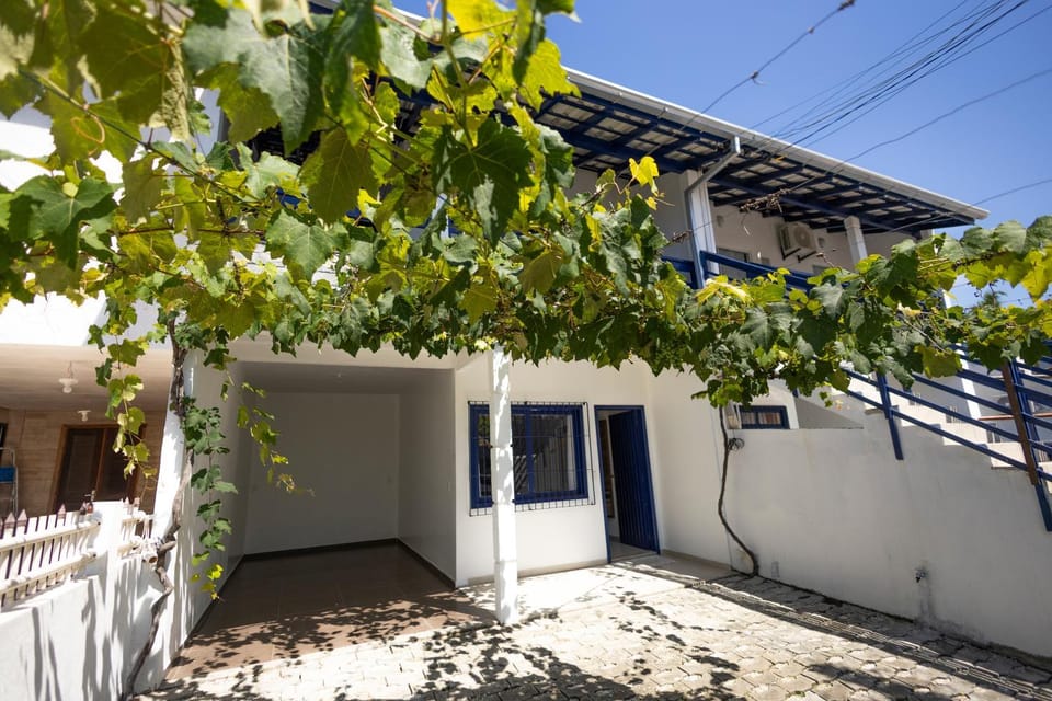 Bela e Aconchegante House in Bombinhas