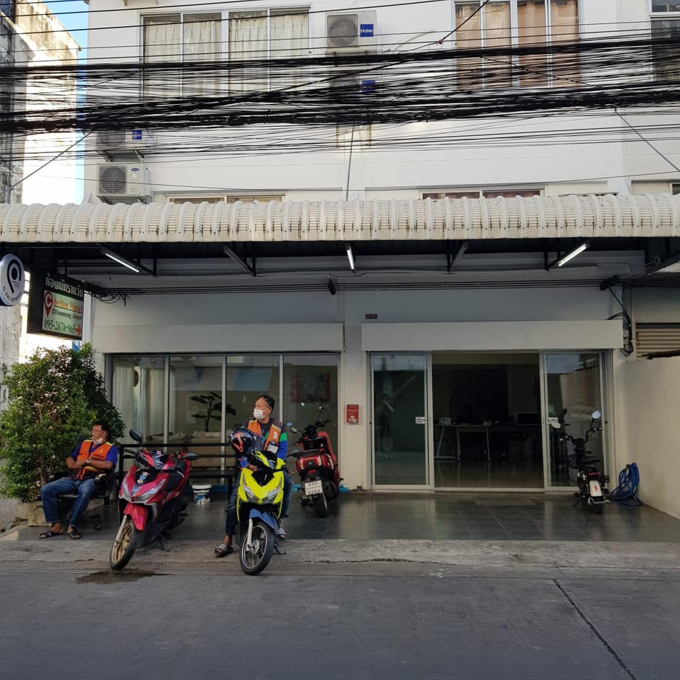 Check-in ดอนเมือง ห้องพักรายวัน ปลอดบุหรี่ ใกล้สนามบินดอนเมือง เช็คอินดอนเมือง Hostel in Bangkok