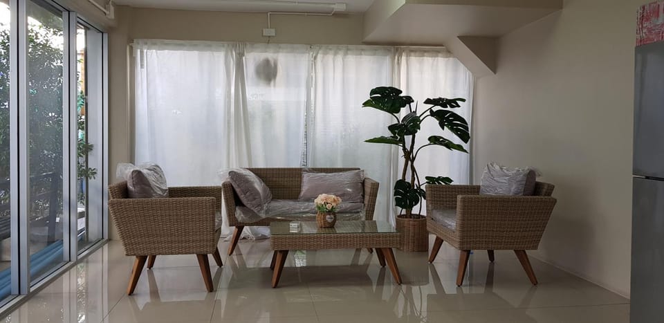 Check-in ดอนเมือง ห้องพักรายวัน ปลอดบุหรี่ ใกล้สนามบินดอนเมือง เช็คอินดอนเมือง Hostel in Bangkok