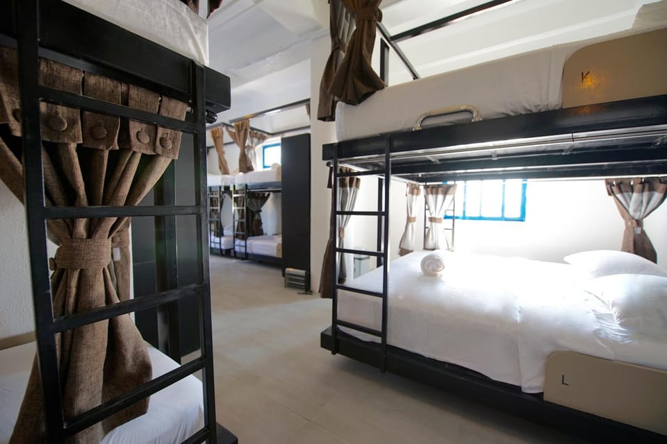 bunk bed