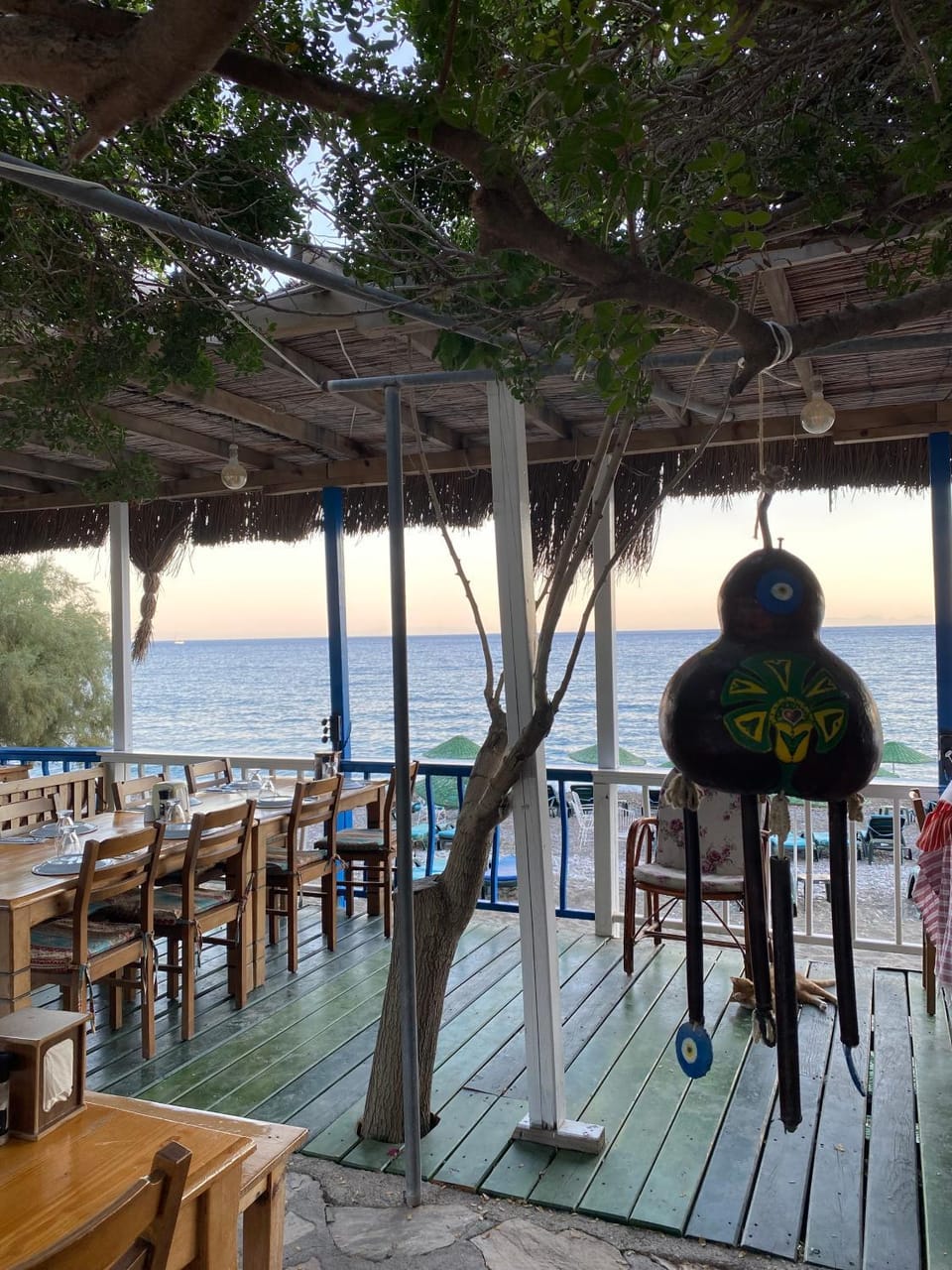 Restaurant/places to eat, Balcony/Terrace