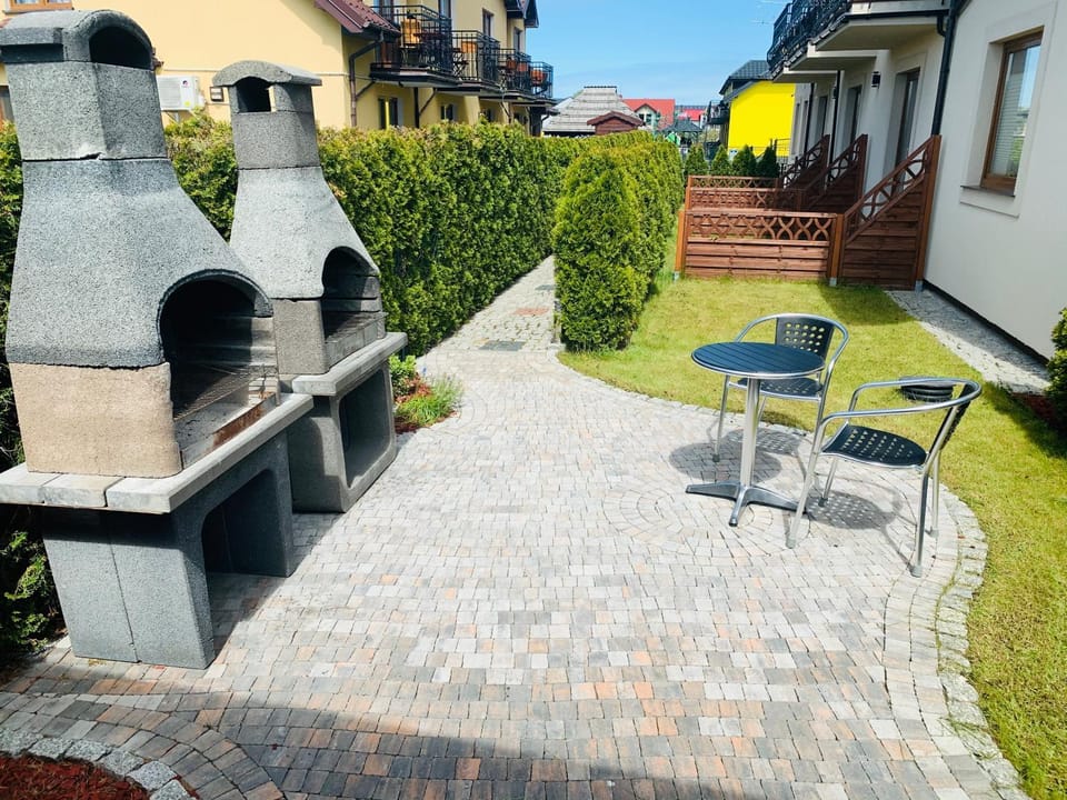 Property building, BBQ facilities, Area and facilities