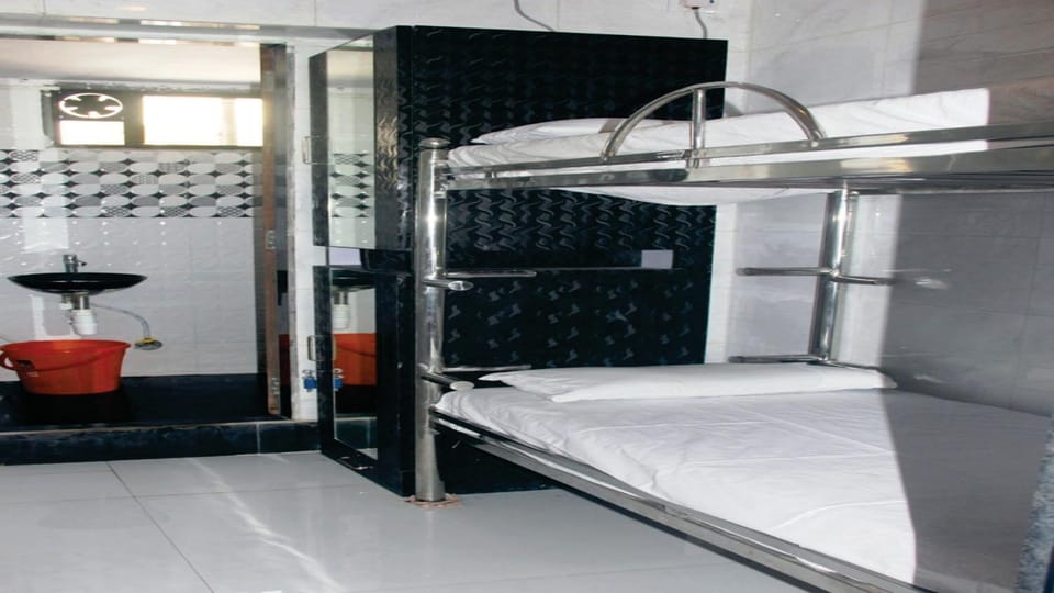 bunk bed