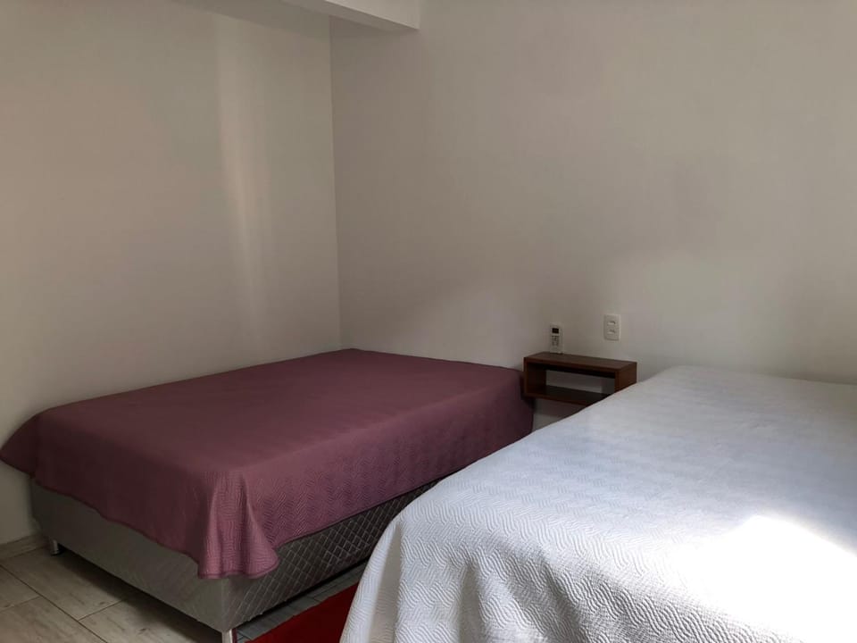 Casa próxima a praia de Calheiros House in Florianopolis