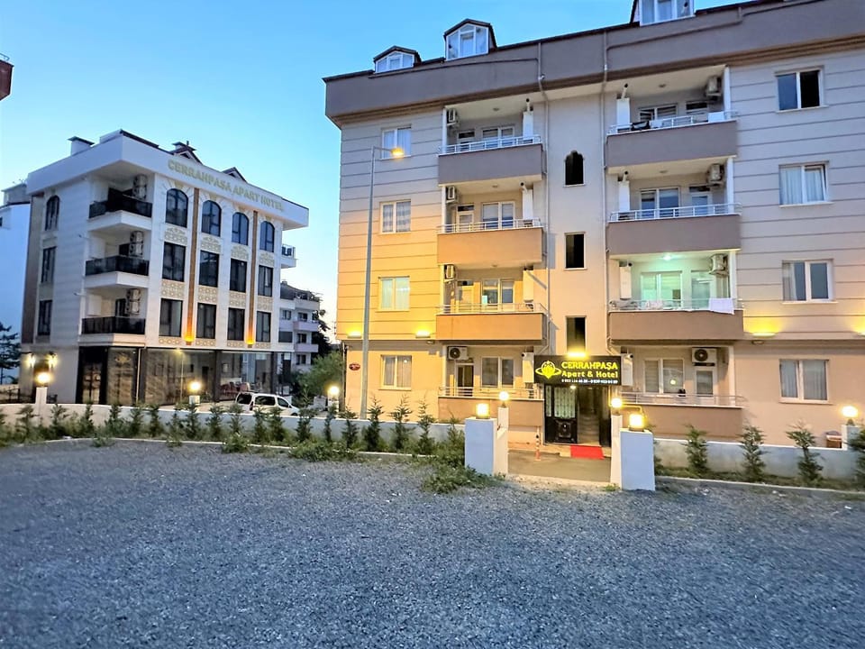 Property building, Location