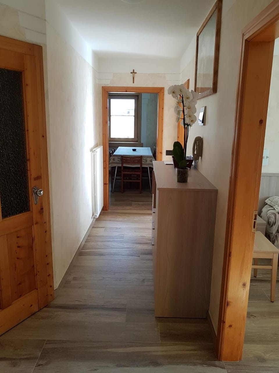 Horse-riding, Horse-riding, Ski School, Skiing, Hiking, Hiking, Cycling, Cycling, On site, Pets, Mountain view, Area and facilities, Family