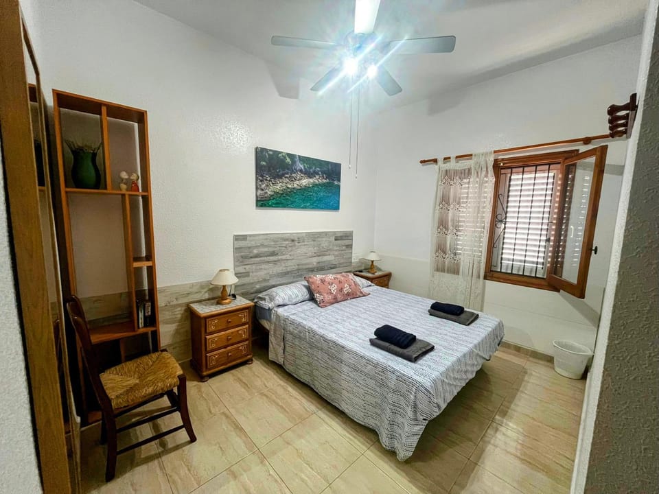 Bed, Photo of the whole room, Bedroom, towels, wardrobe