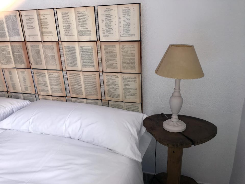 Decorative detail, Bedroom