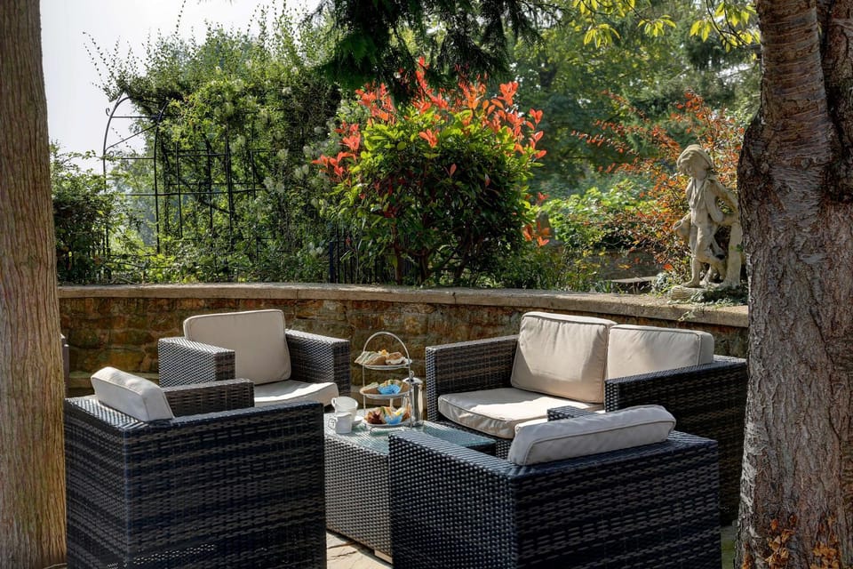 Property building, On site