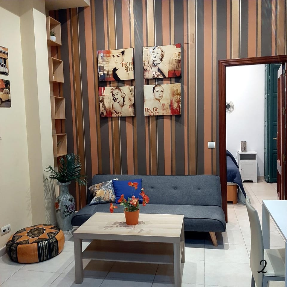 Apartamento Mon Chéri Apartment in Malaga