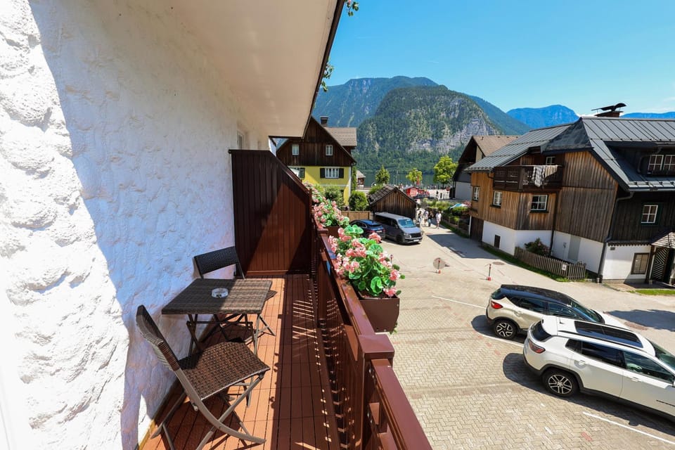 Balcony/Terrace, Lake view