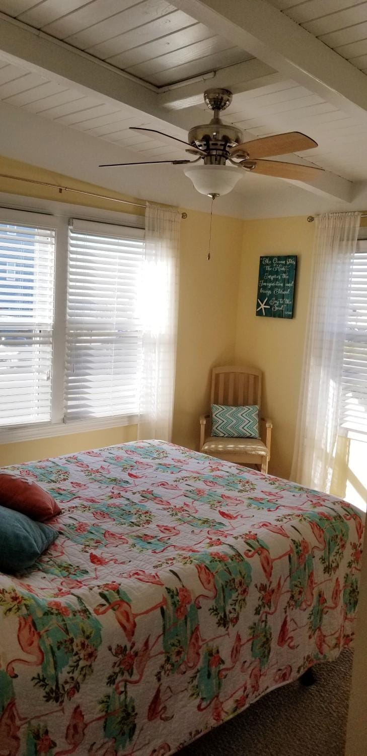 donovan"s Reef House in Oak Island
