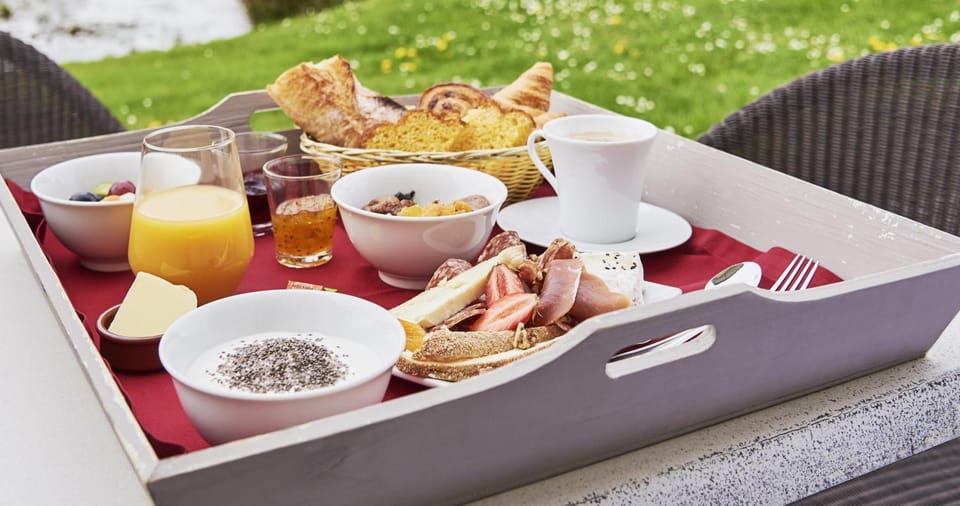 Continental breakfast
