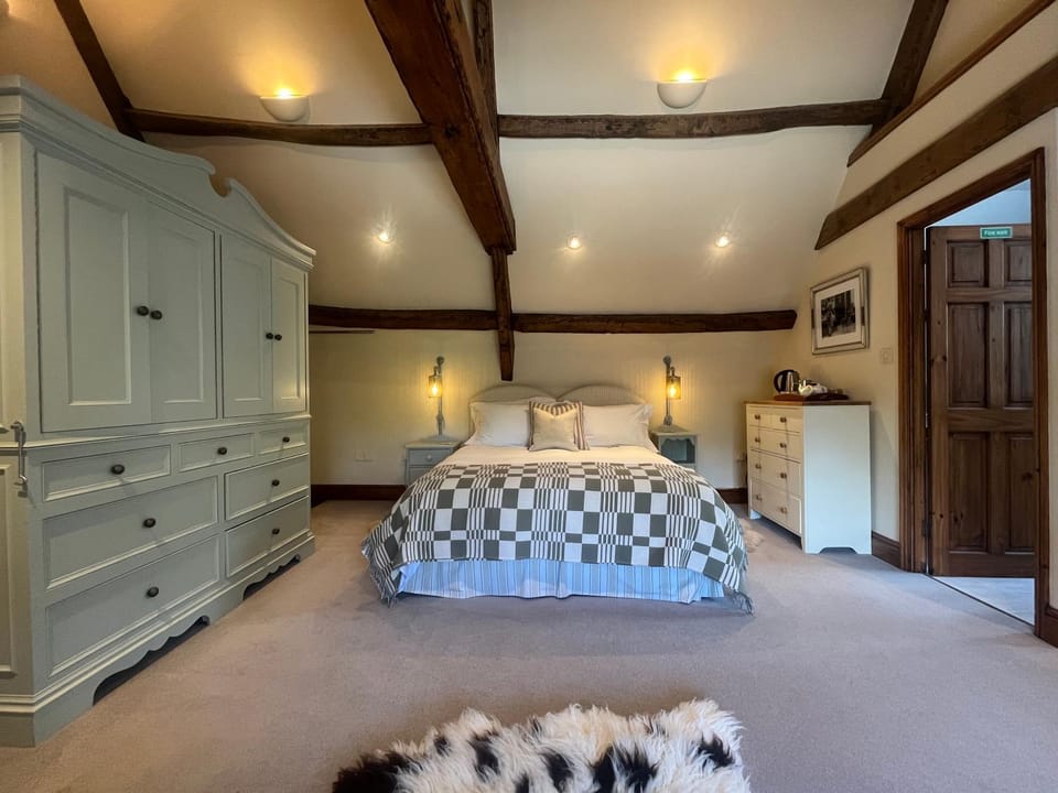 Hewletts Mill Country House in South Somerset District