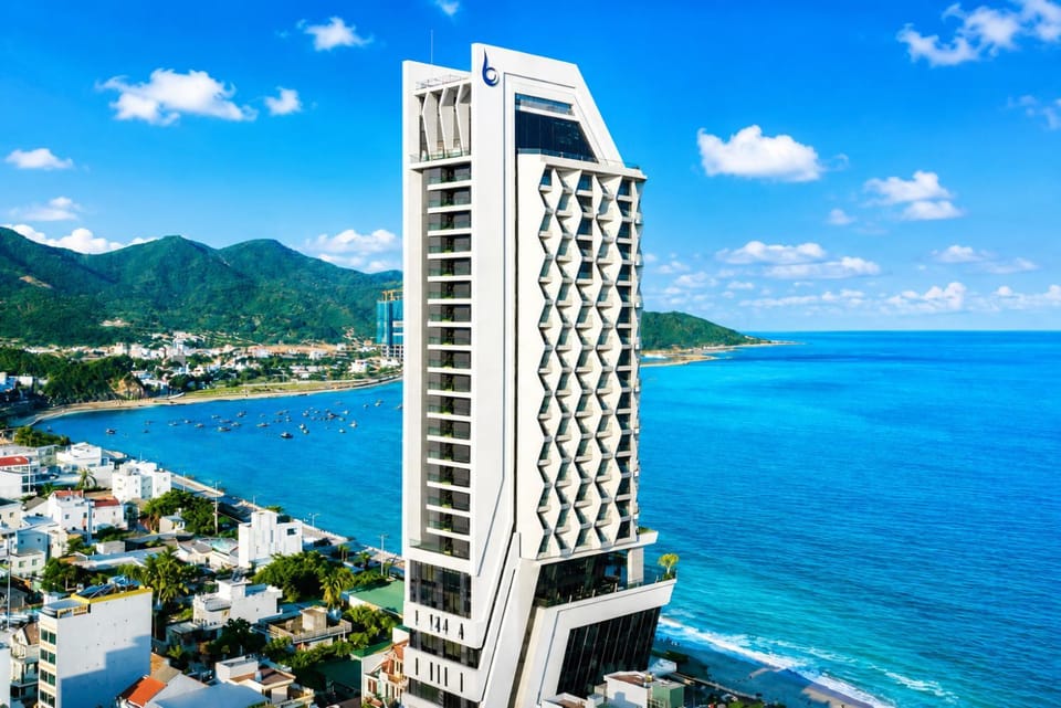 Property building, Sea view