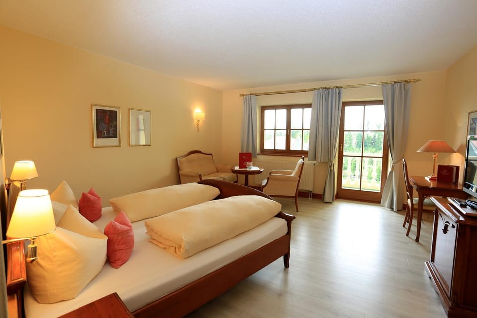 Wellnesshotel Parkschlössl zu Thyrnau Ihr adults only SPA Resort Hotel in Bavaria