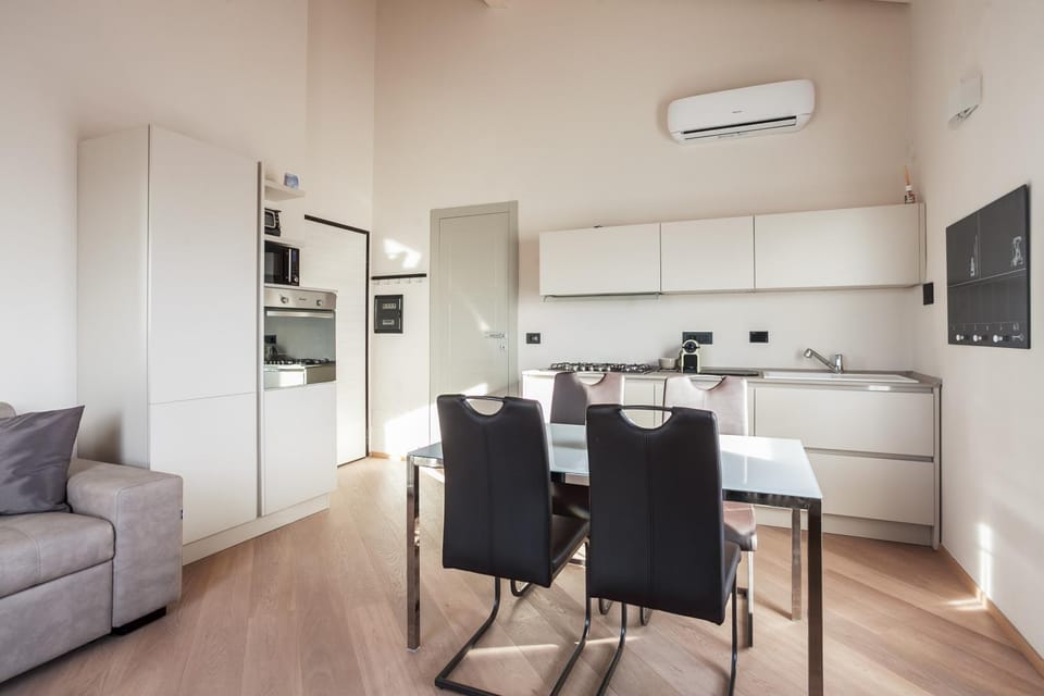Kitchen or kitchenette, Living room, Dining area