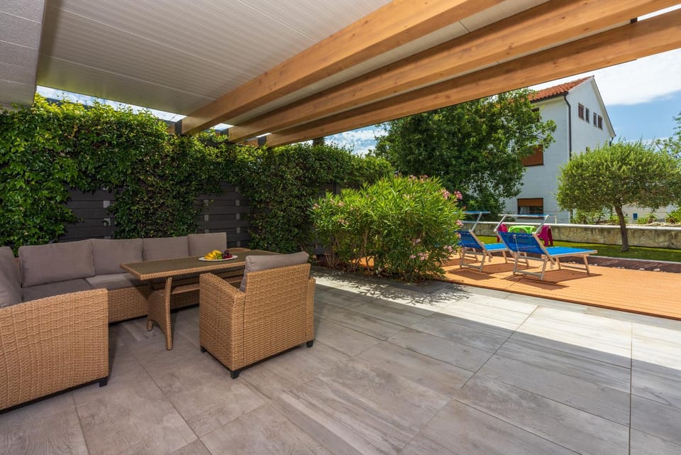 Patio, Balcony/Terrace