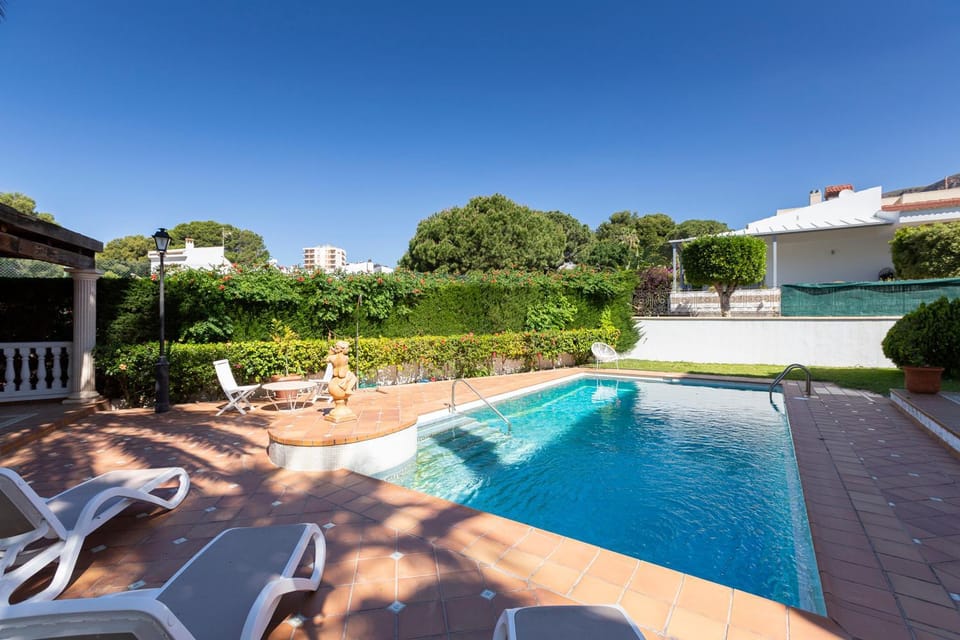 Chalet Villadulce House in Aguadulce