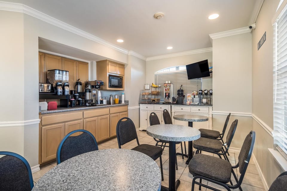 Restaurant/places to eat, Breakfast