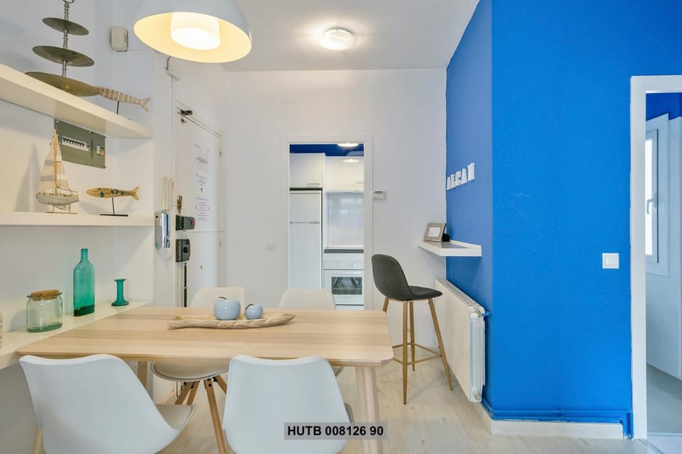 Day, Dining area, On site