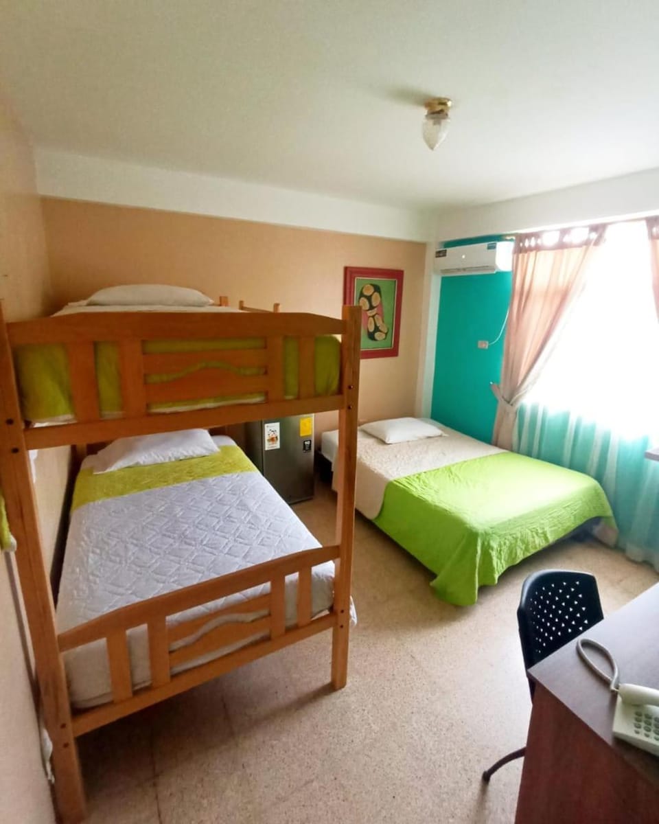 Bed, Photo of the whole room, Bedroom, bunk bed