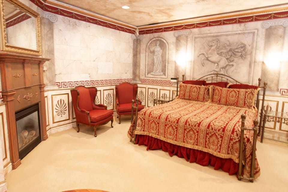 Destinations Inn Theme Rooms Hotel in Idaho Falls
