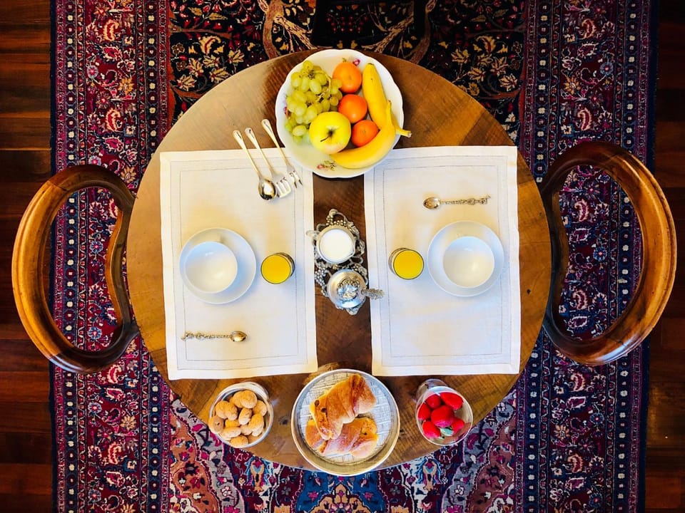 Coffee/tea facilities, Food and drinks, Food, Breakfast, Breakfast, Continental breakfast, Italian breakfast, Drinks