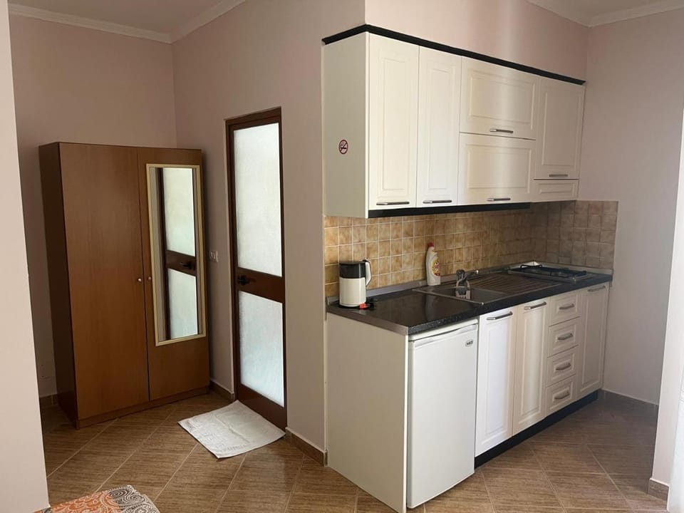 Amras house Bed and Breakfast in Tirana County, Albania