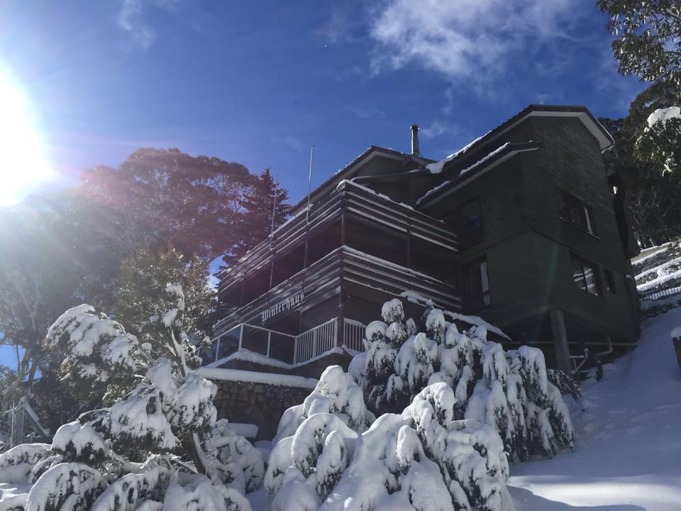 Property building, Winter
