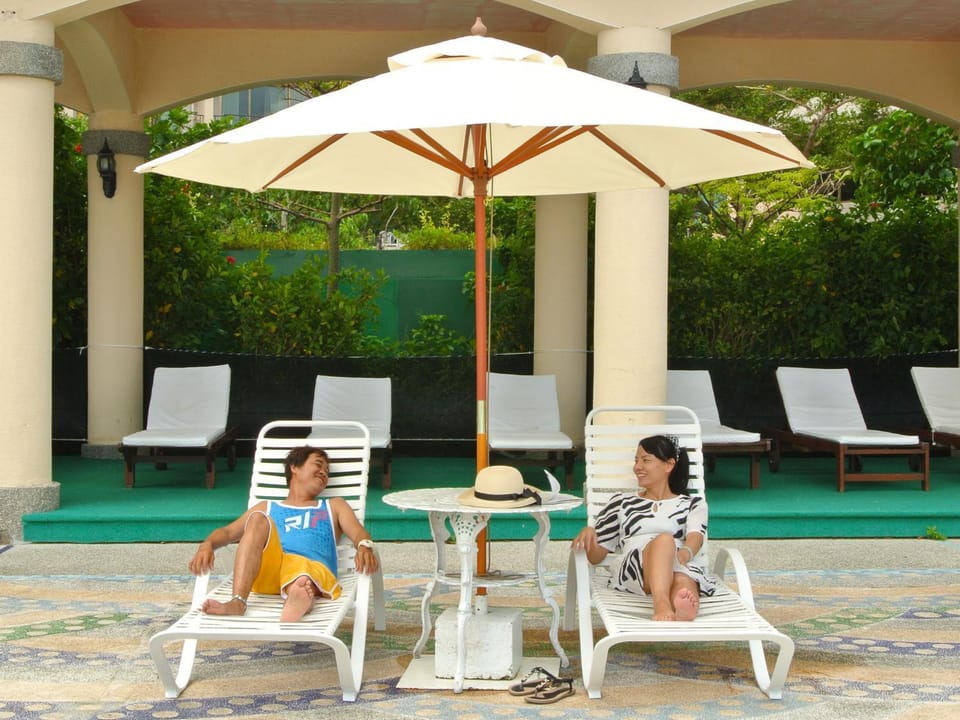 People, Swimming pool, Swimming pool