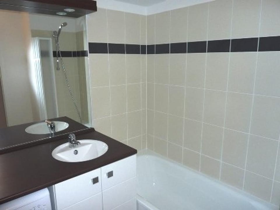 Appartement tout confort avec piscine et accès direct à la plage - FR-1-387-74 Apartment in Marseillan