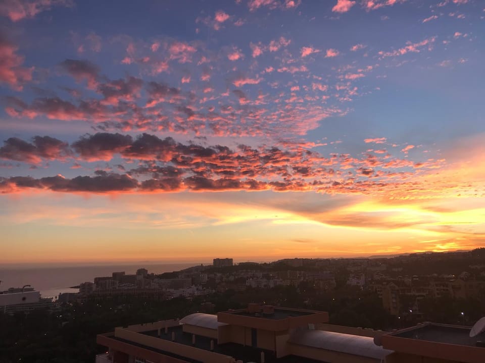 View (from property/room), Mountain view, Sea view, Sunset
