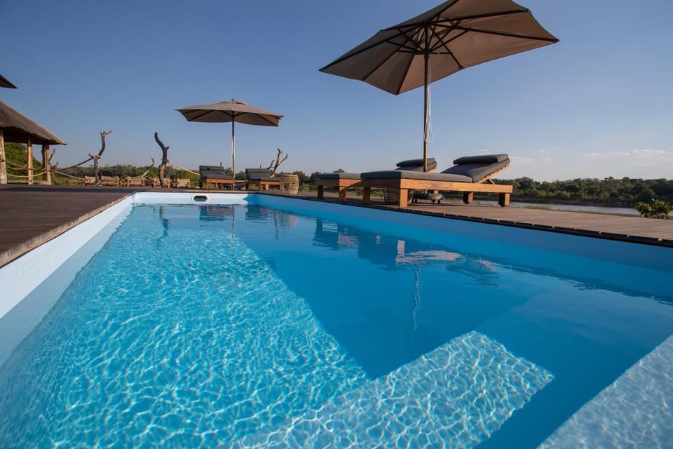 Swimming pool, Swimming pool