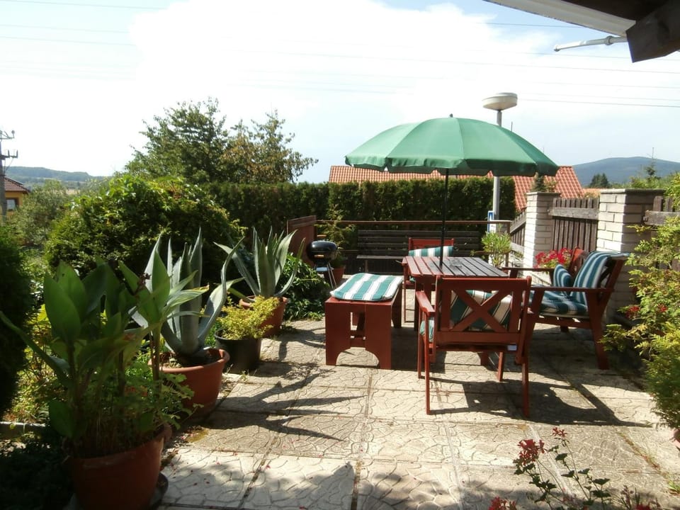 Garden, Seating area, Garden view, Internal: Not applicable to any particular room