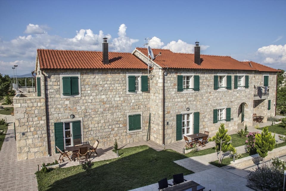 Property building, Day