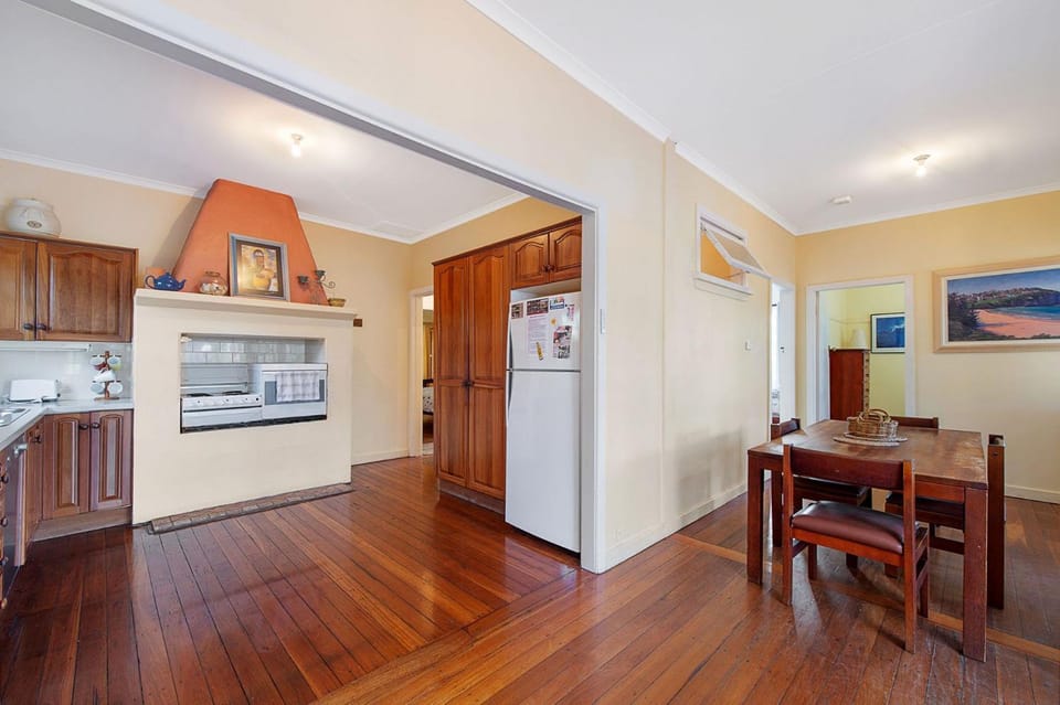 Berry, 16 East Street House in Crescent Head