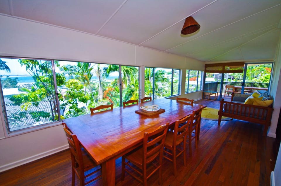 Rosemaree, 24 East Street House in Crescent Head