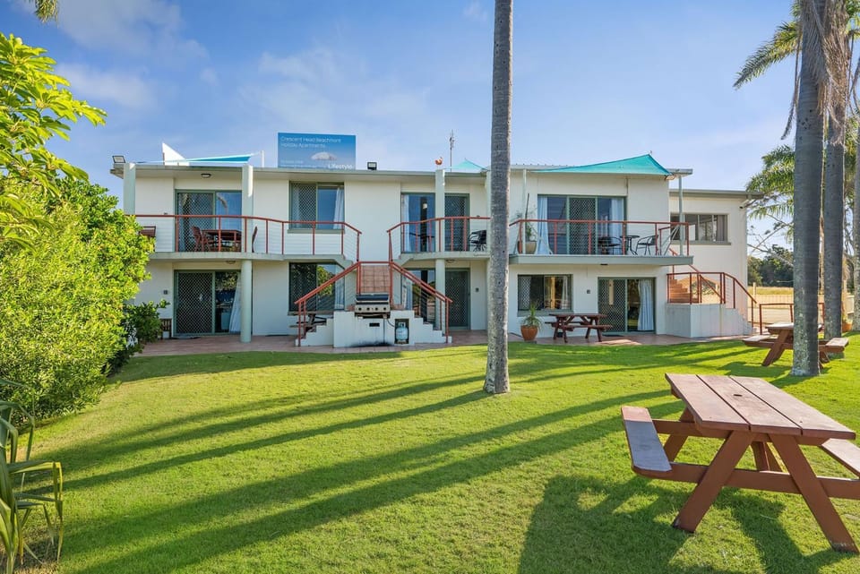 Beachfront 2, 25 Willow Street Apartment in Crescent Head