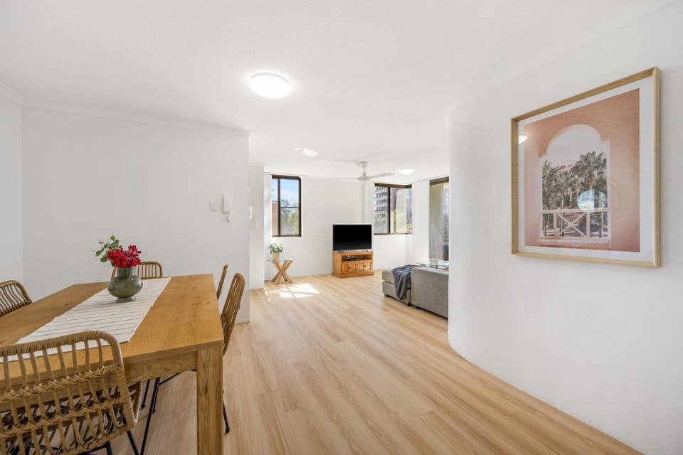 Sundial 202, Hollingworth Street Apartment in Port Macquarie
