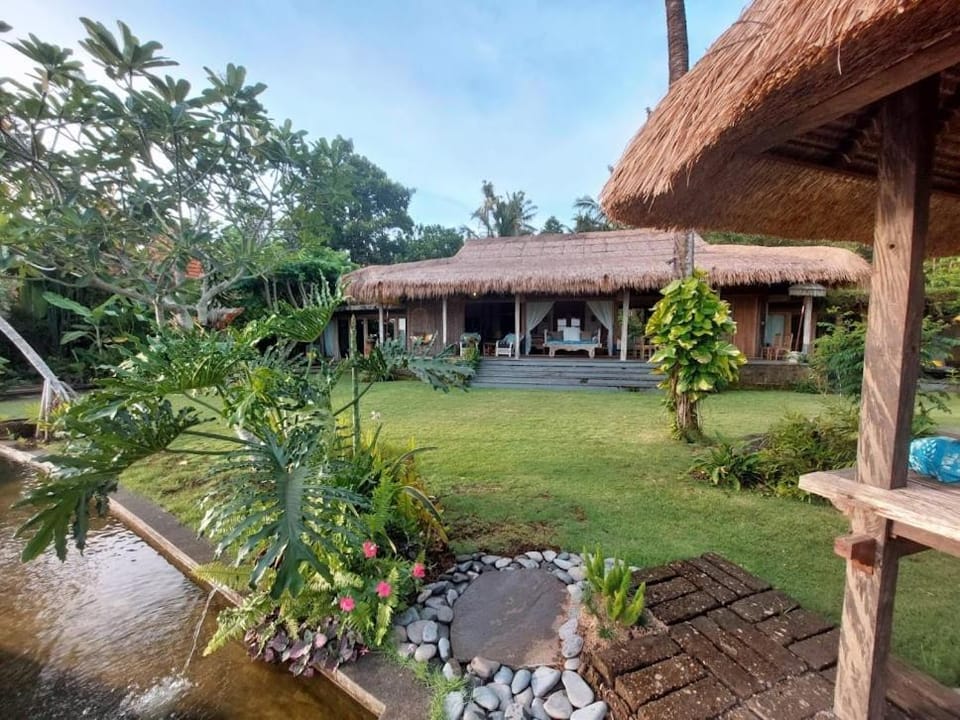 Bali Beach Eco Villas Pondok Matekap Villa in West Selemadeg