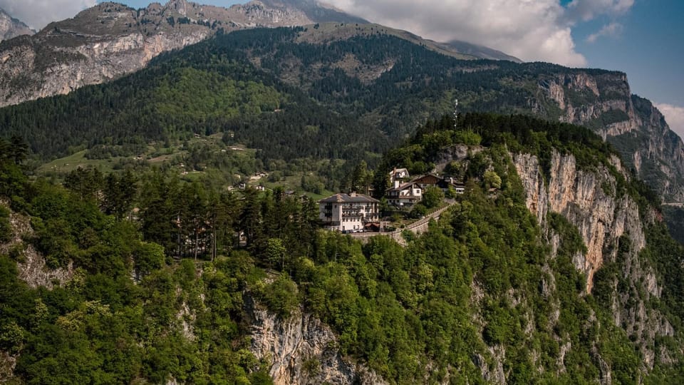 Property building, Natural landscape, Mountain view