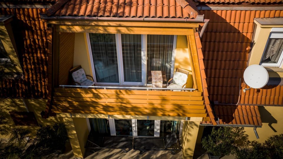 MeLuIs House in Hungary